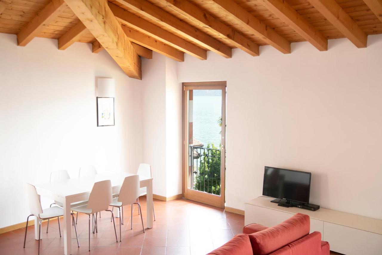 Iseolakerental - Casa Del Pescatore Riva di Solto Eksteriør bilde