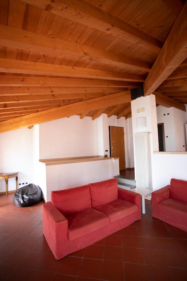 Iseolakerental - Casa Del Pescatore Riva di Solto Eksteriør bilde